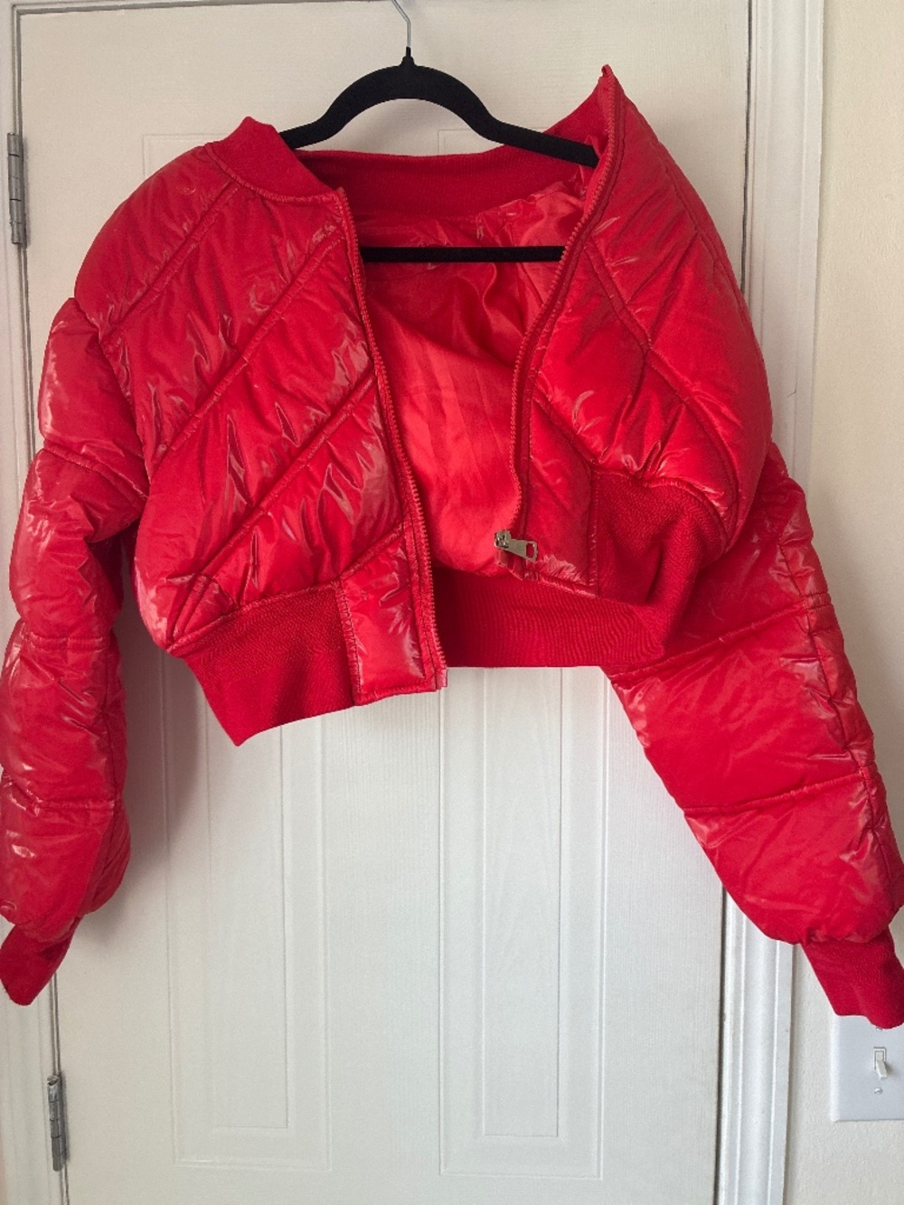Pink puffer, short